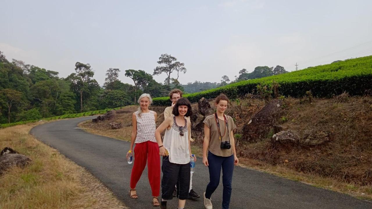 Maliyeckal Homestay Муннар Экстерьер фото