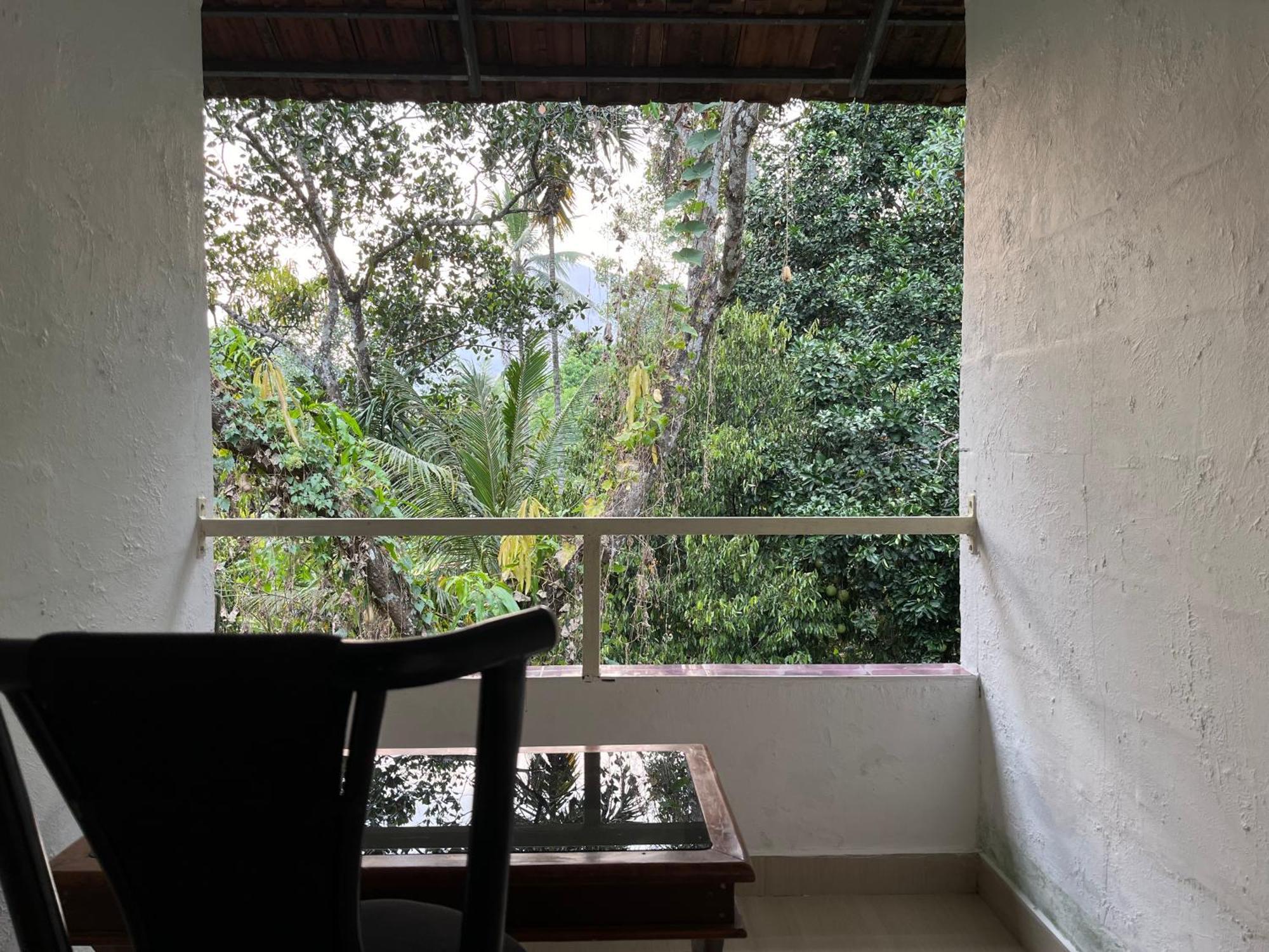 Maliyeckal Homestay Муннар Экстерьер фото