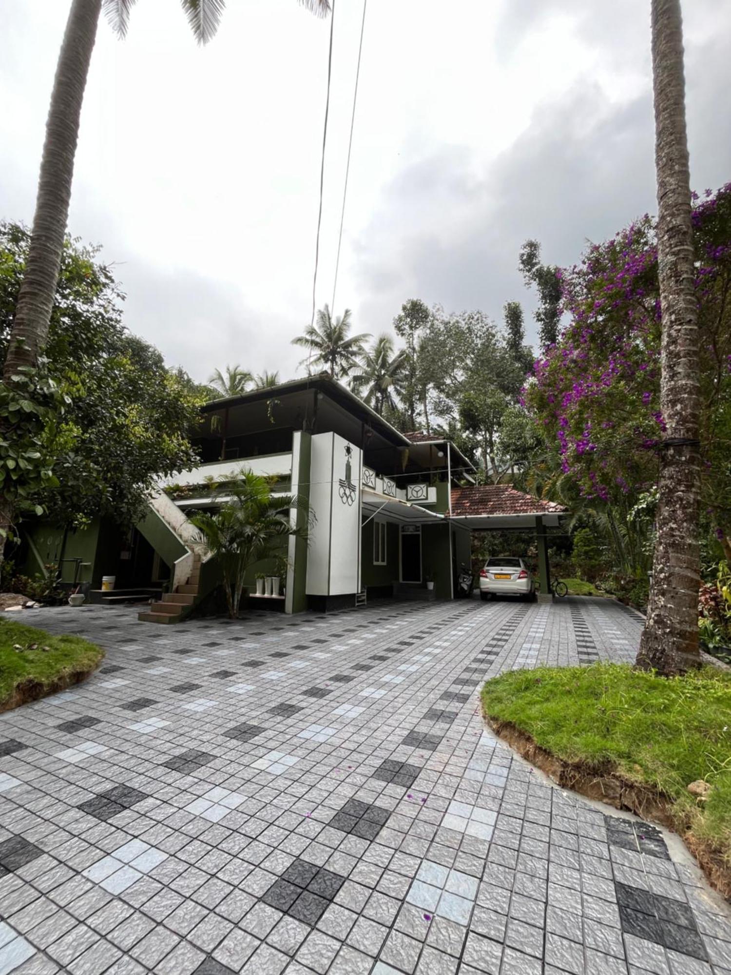 Maliyeckal Homestay Муннар Экстерьер фото