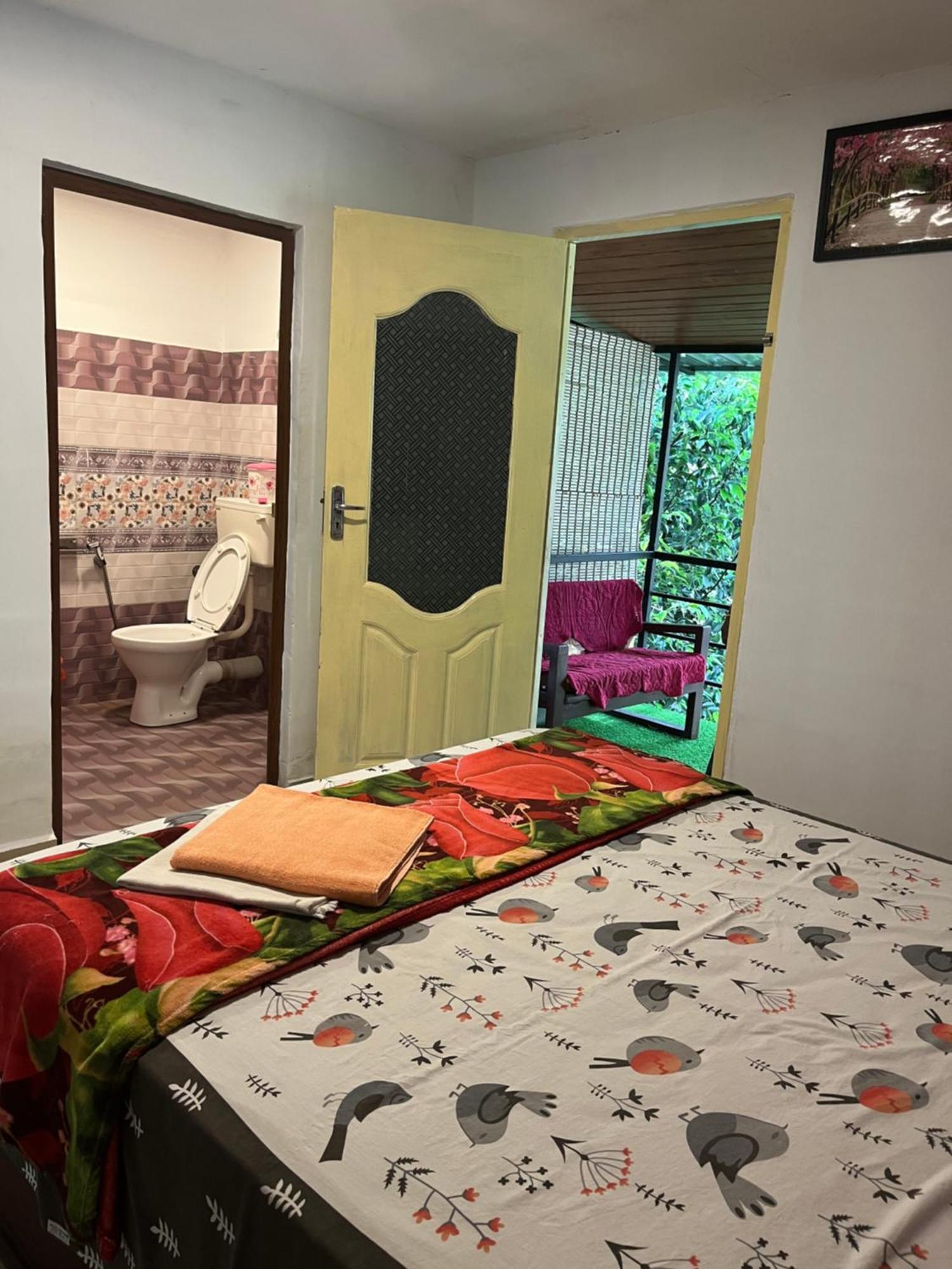 Maliyeckal Homestay Муннар Экстерьер фото